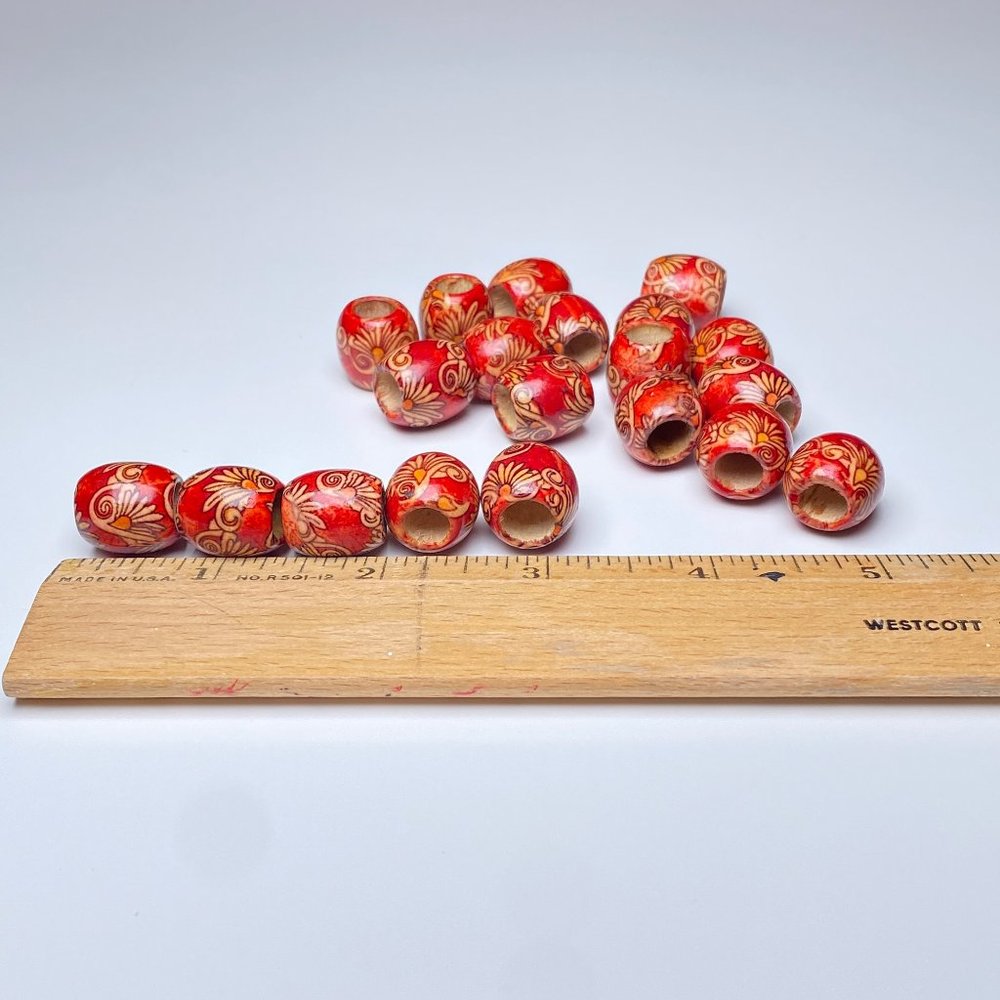 Macrame Wood Beads Red Pattern - Picture 4 of 6
